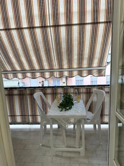 文蒂米利亚Casa Eleonora: A 5 Min Dal Mare + Free Parking公寓 外观 照片
